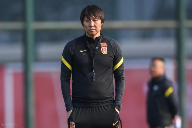 官方登录通道-国足热身8连胜李铁满意精气神：踢球欲望有了改变